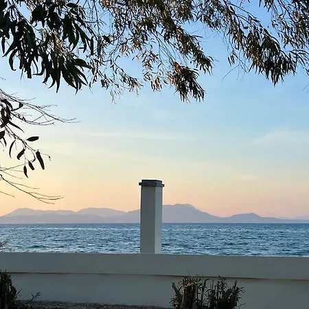Dimitra 2 - Seaside