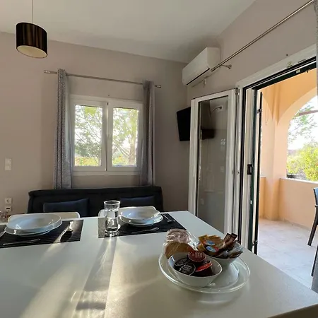 Dimitra 2 - Seaside * Lefkimmi (Corfu)