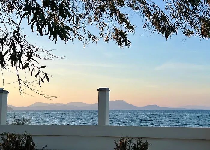 Dimitra 2 - Seaside
